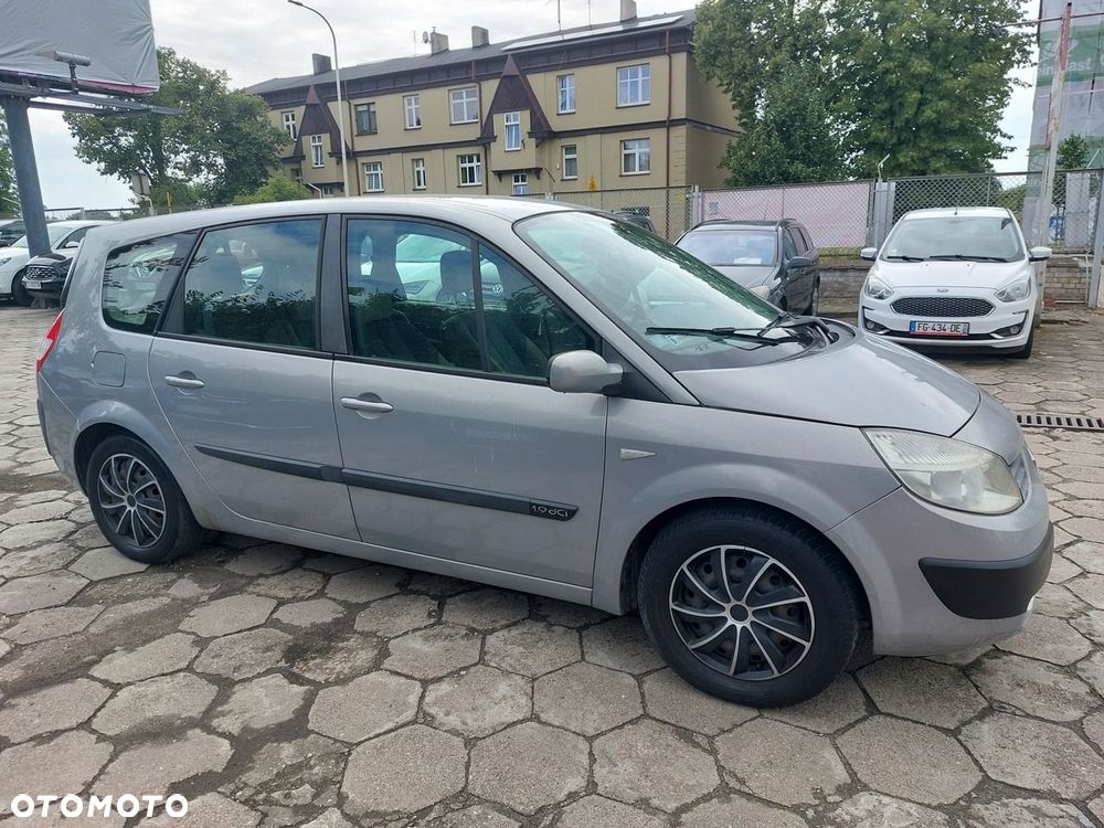 Renault Grand Scenic - 2
