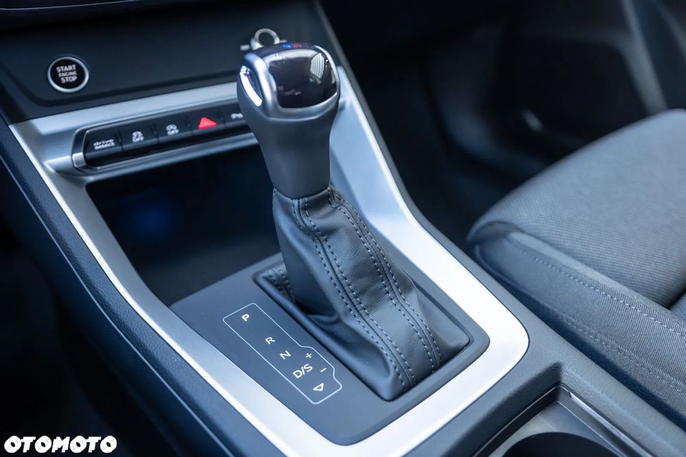 Audi Q3 Sportback 35 TFSI mHEV S-Line S tronic - 17