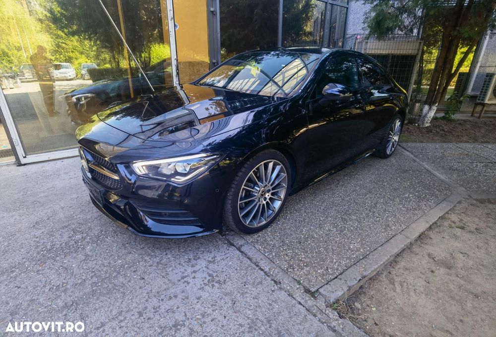 Mercedes-Benz CLA 200 Shooting Brake 7G-DCT AMG Line - 1
