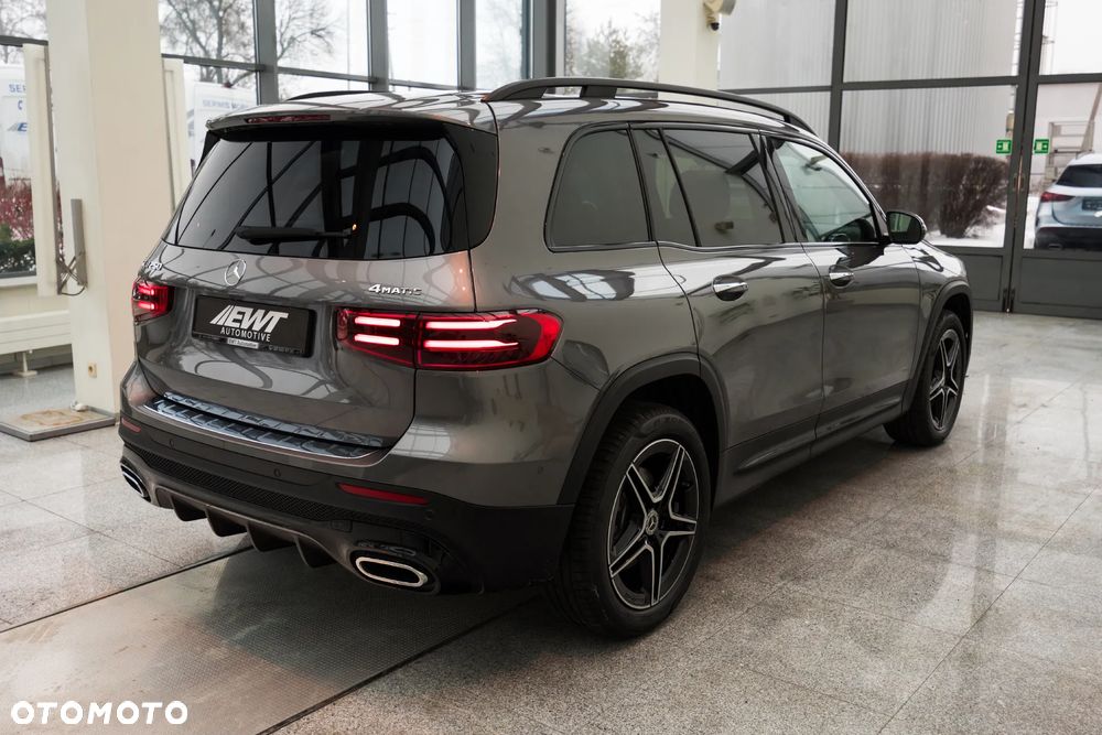 Mercedes-Benz GLB 250 mHEV 4-Matic AMG Line 8G-DCT - 5
