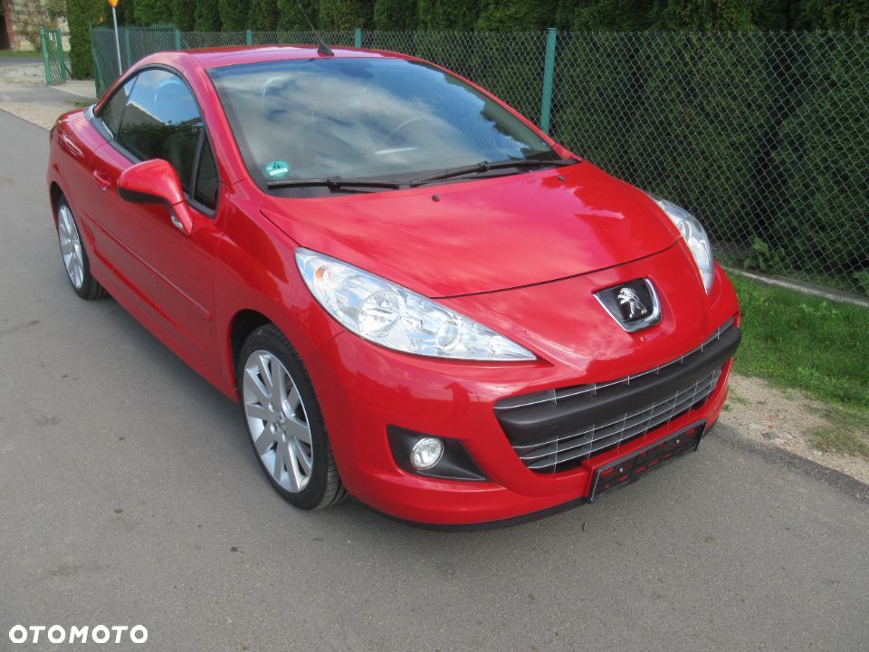 Peugeot 207 CC 1.6 Intense - 13