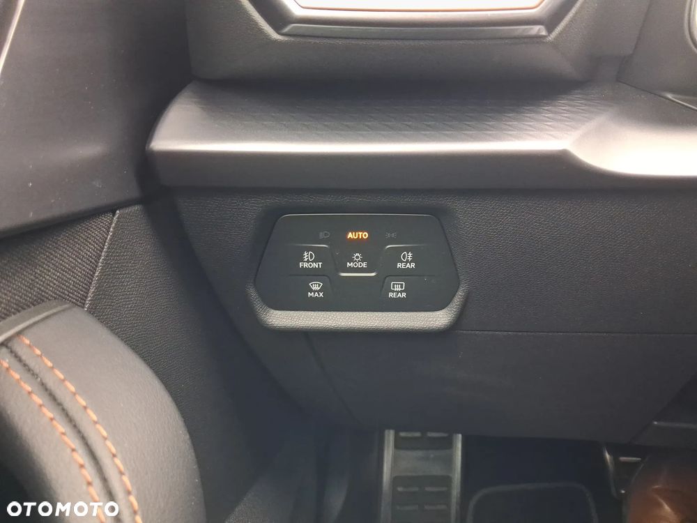 Cupra Formentor 1.5 eTSI mHEV DSG - 16