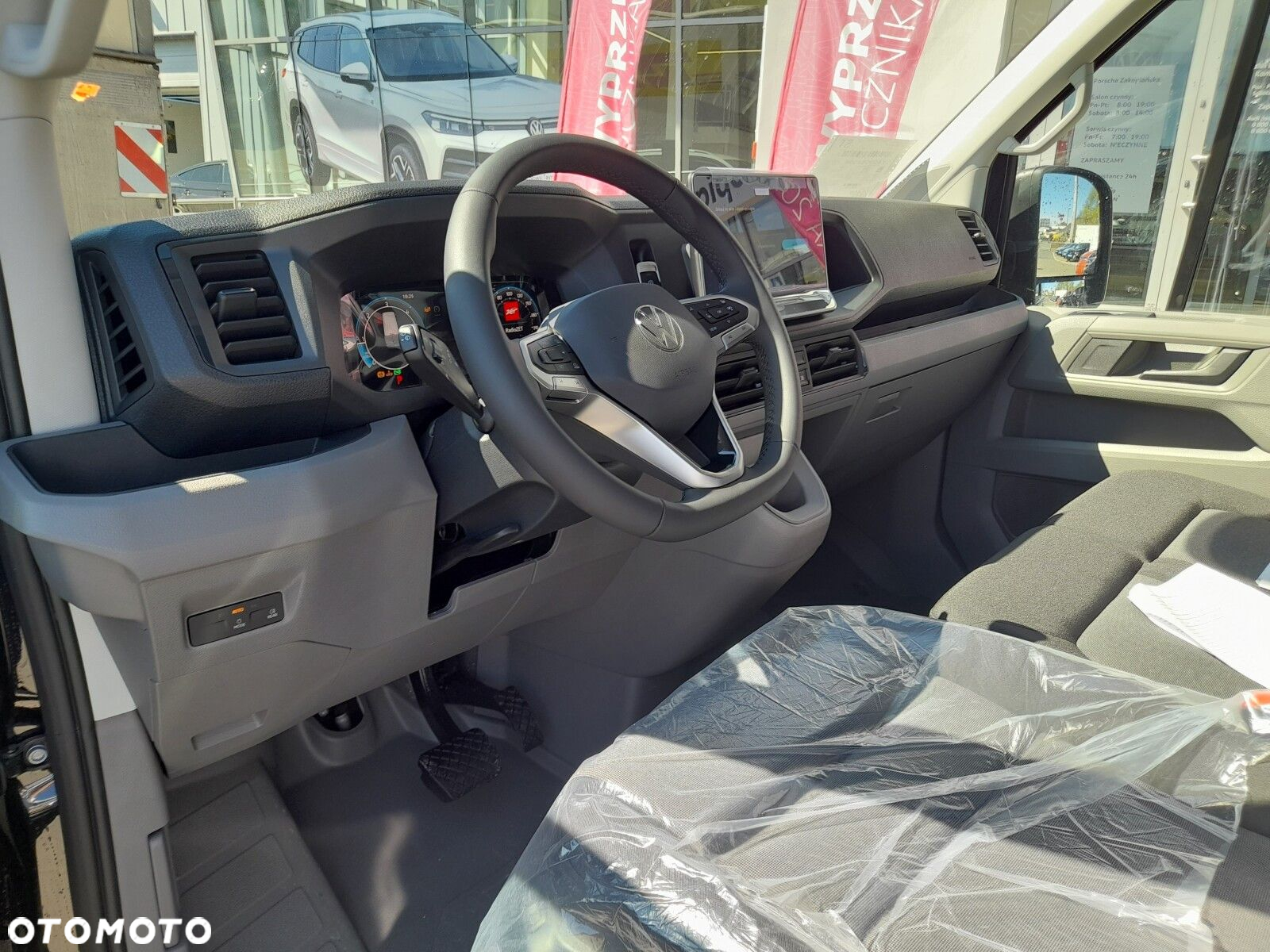 Volkswagen Crafter 35 2.0 TDI L4H3 4490 177KM AUTOMAT - 6