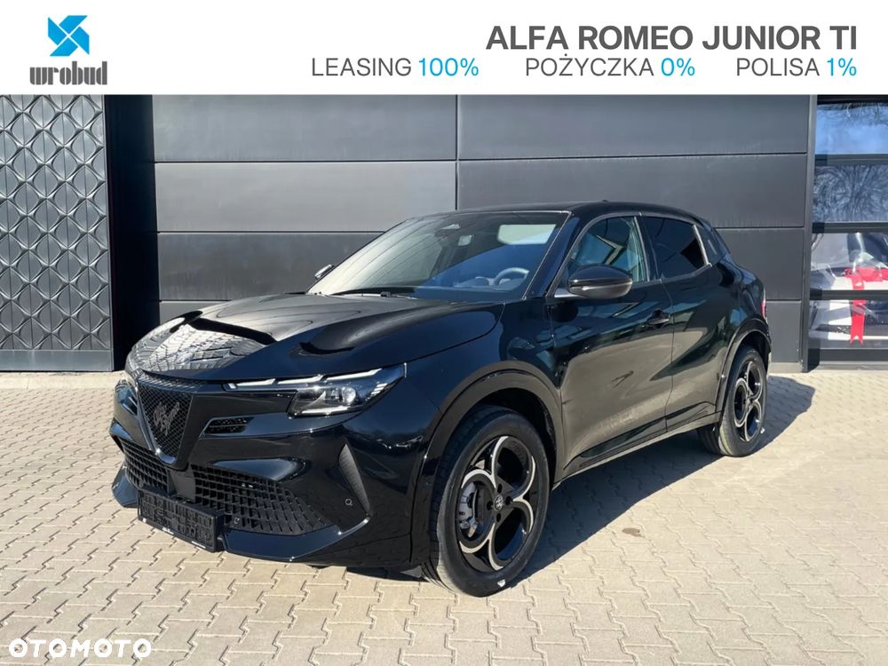 Alfa Romeo Junior 1.2 mHEV Ti eDCT - 1