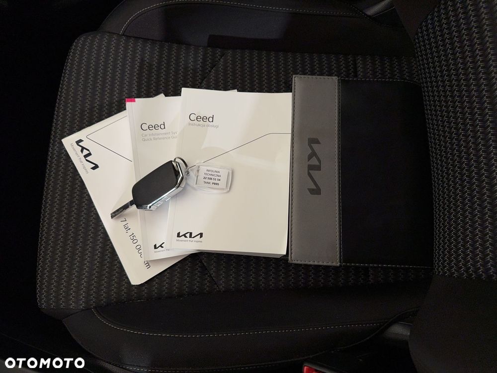 Kia XCeed - 28