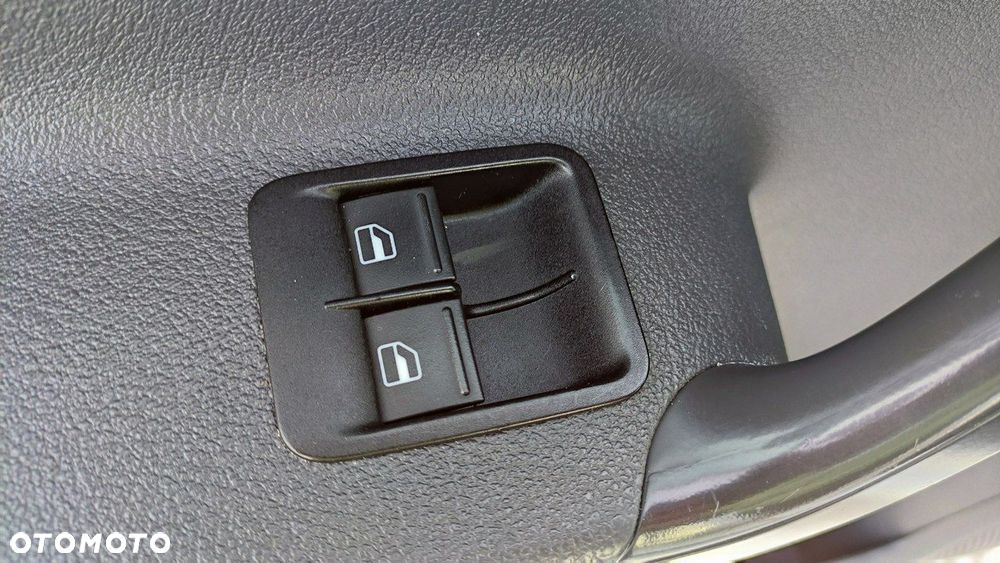 Volkswagen Caddy - 22