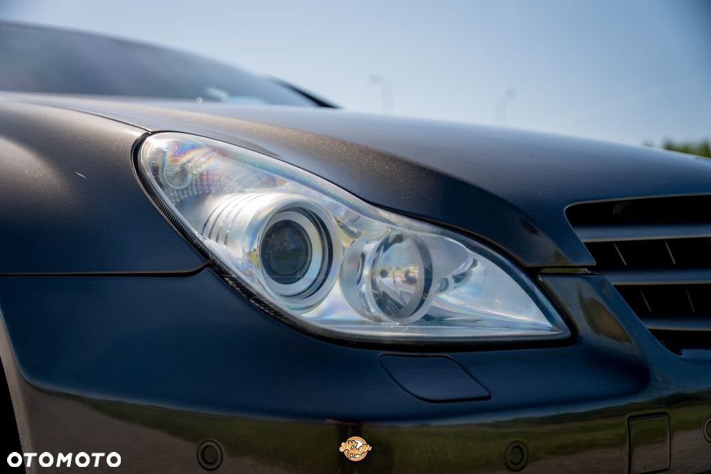 Mercedes-Benz CLS - 10