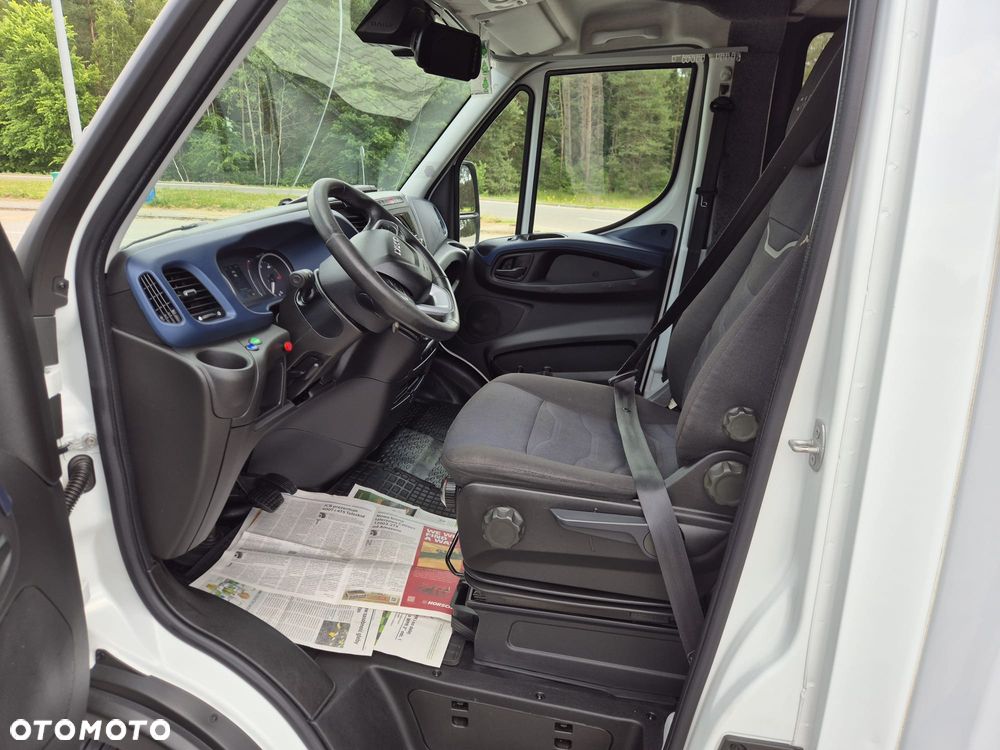 Iveco Daily 3,0 L❗35S18❗Kontener 8EP❗Winda 750KG❗HI-MATIC - 9