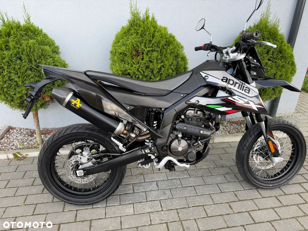 Aprilia SX - 22