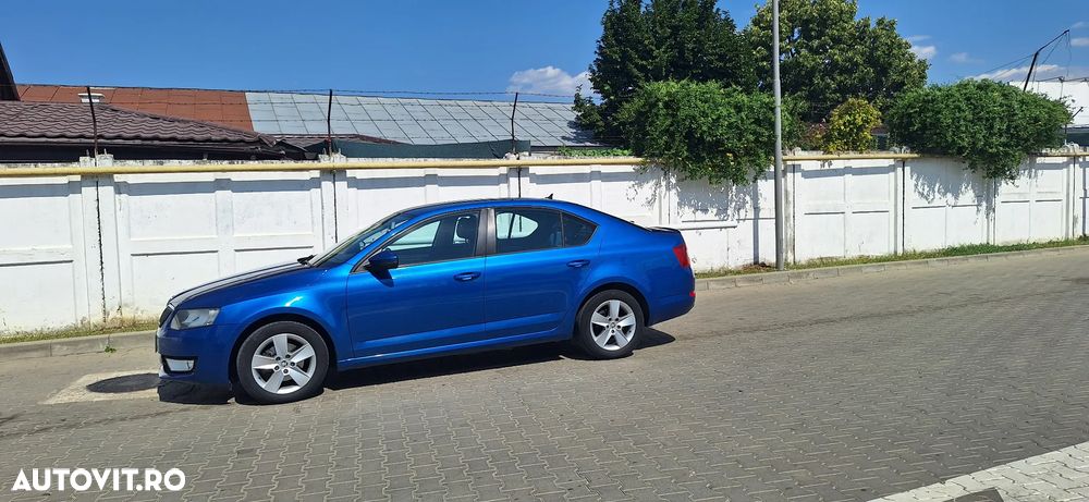 Skoda Octavia 1.6 TDI GREENLINE - 1