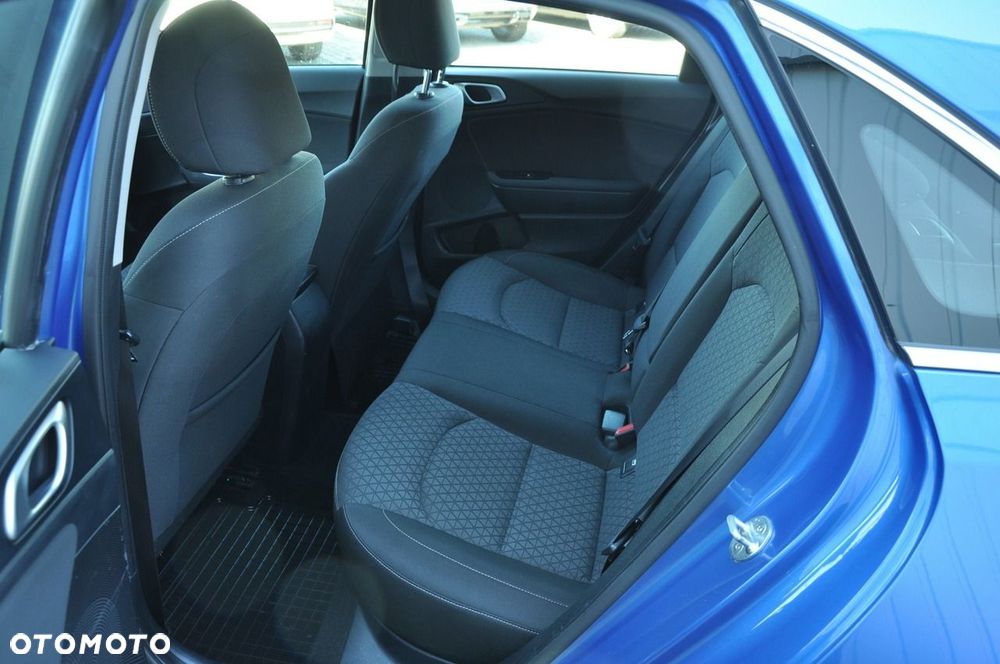 Kia Ceed 1.4 T-GDI L Business Line DCT - 22
