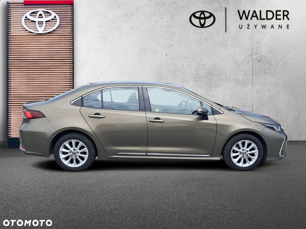 Toyota Corolla - 7