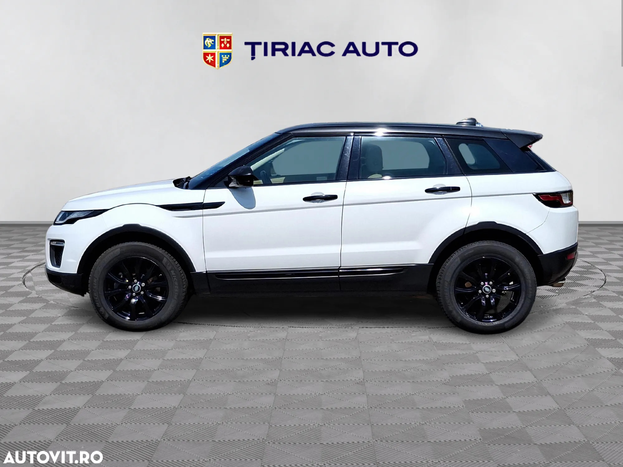Land Rover Range Rover Evoque - 3