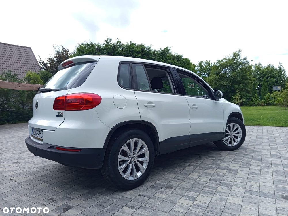 Volkswagen Tiguan 2.0 TDI DPF BlueMotion Technology Trend & Fun - 1