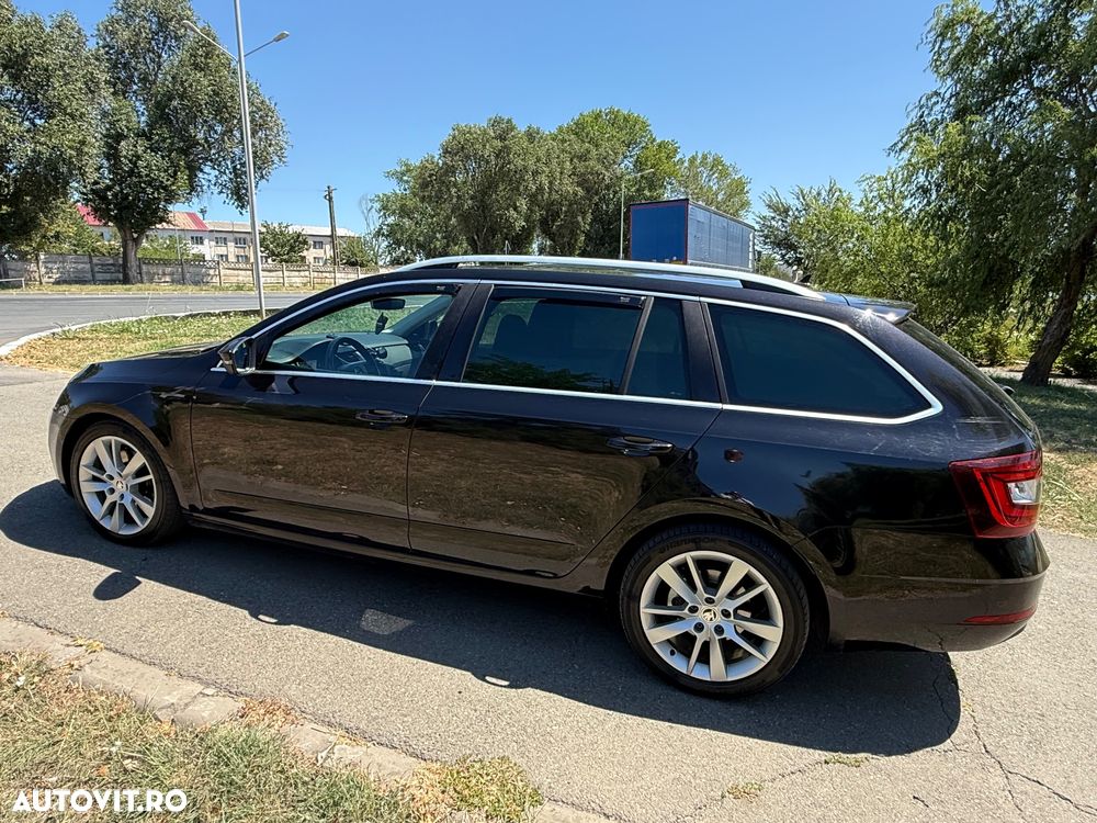 Skoda Octavia 2.0 TDI DSG Selection - 4