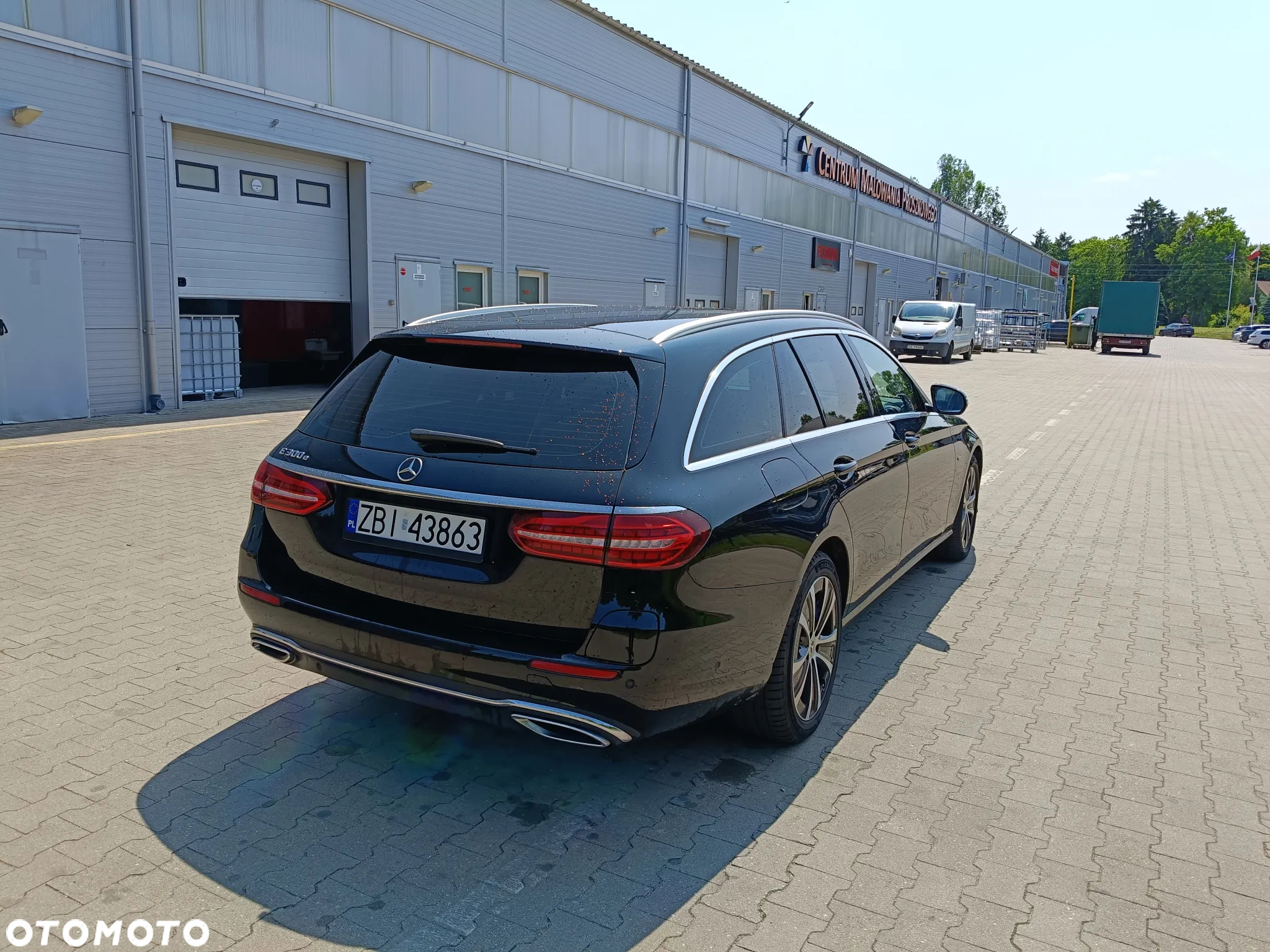 Mercedes-Benz Klasa E 300 Business Edition - 3