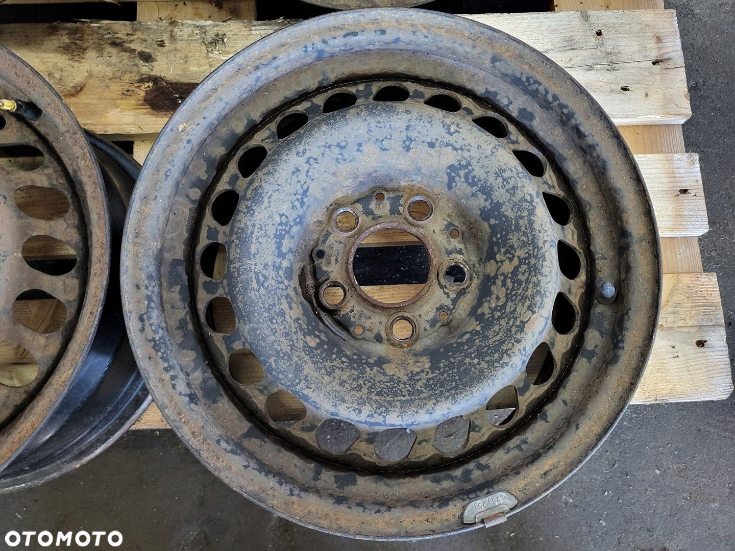 felgi stalowe stalówki 15" 7Jx15 MERCEDES VITO W638 W210 2104000702 - 4