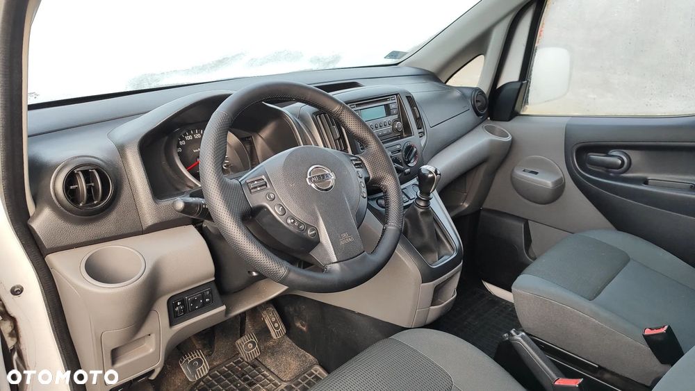 Nissan NV 200 - 15