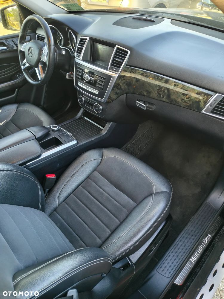 Mercedes-Benz ML 350 BlueTEC 4-Matic - 11