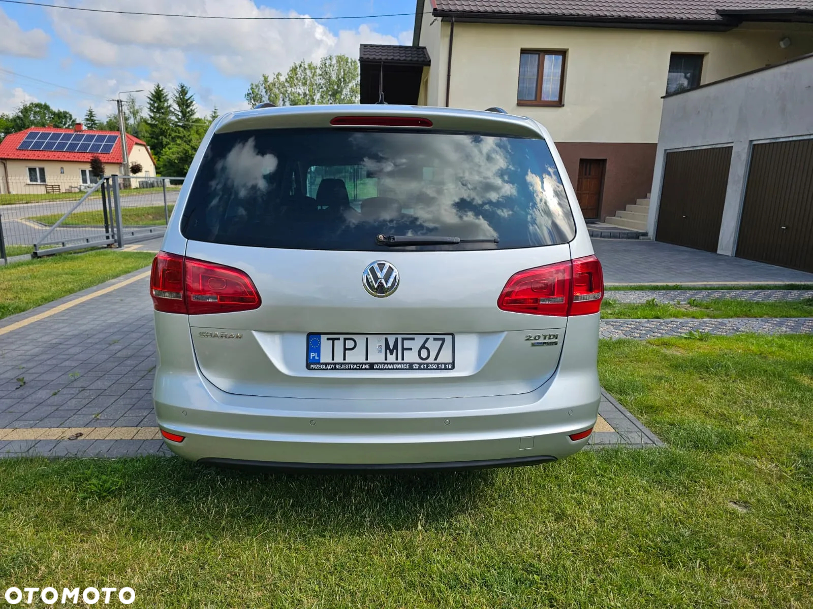 Volkswagen Sharan 2.0 TDI BlueMotion Technology Highline - 4