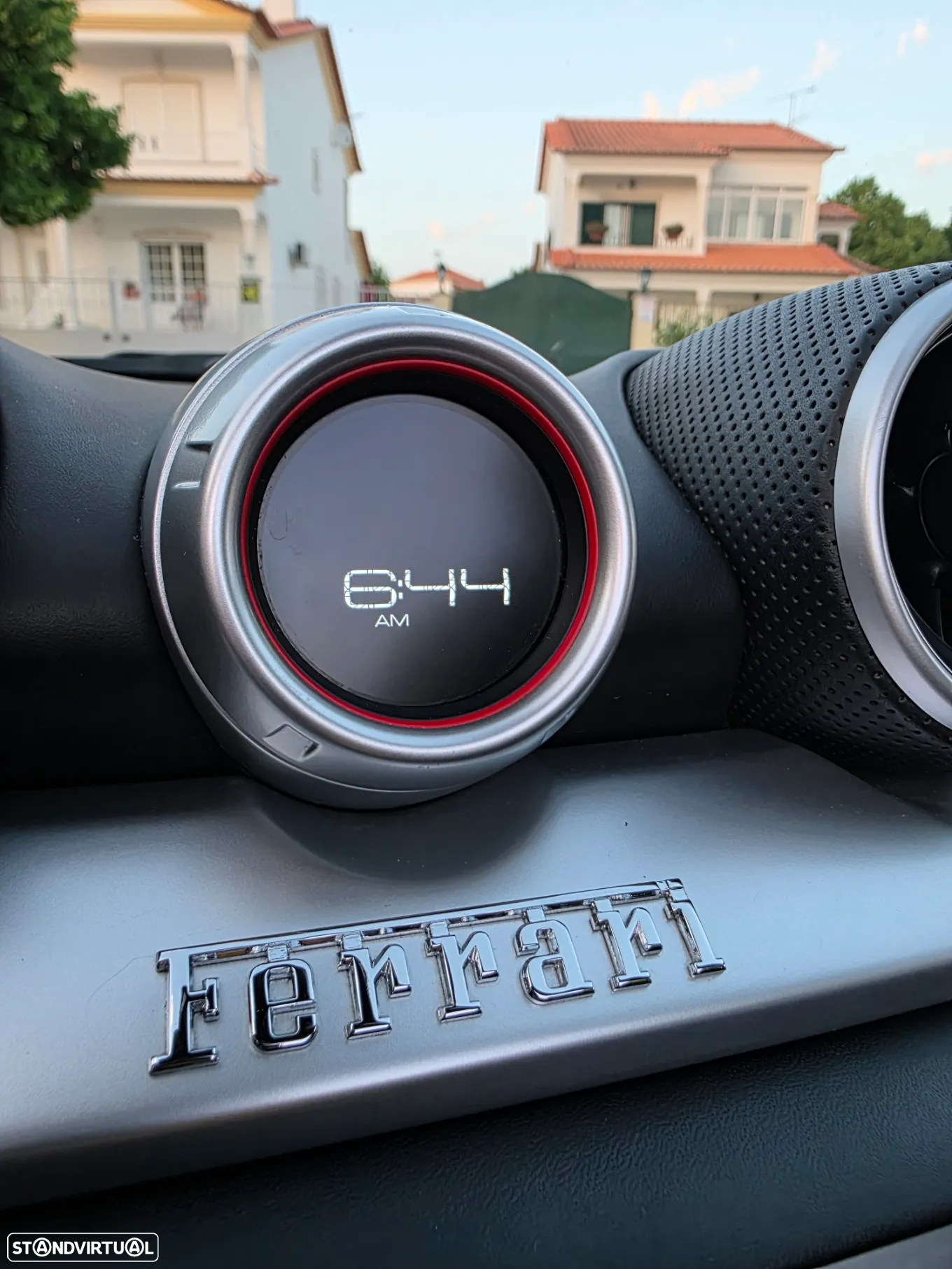 Ferrari California T - 28