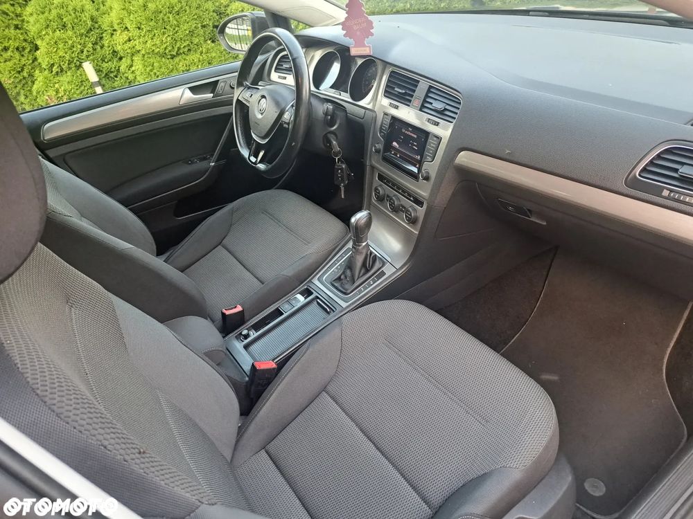 Volkswagen Golf 2.0 TDI (BlueMotion Technology) DSG Comfortline - 15
