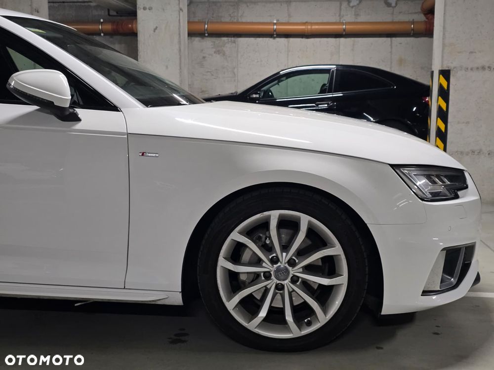 Audi A4 Avant 3.0 TDI S tronic - 13