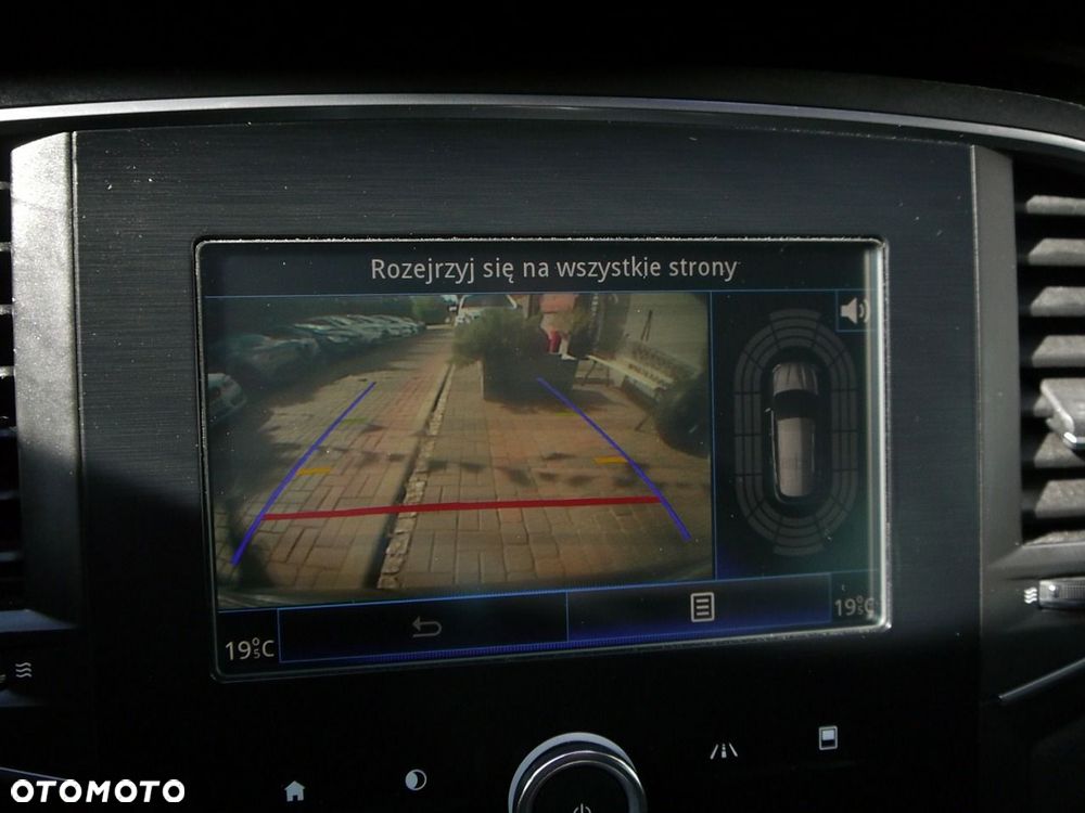 Renault Megane ENERGY TCe 130 INTENS - 24