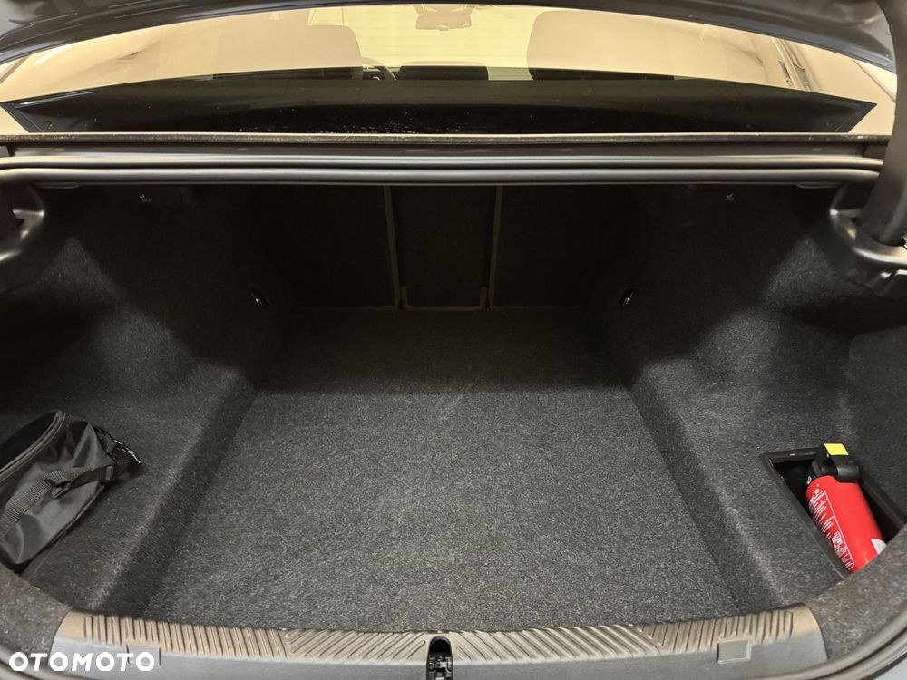 BMW Seria 5 - 34