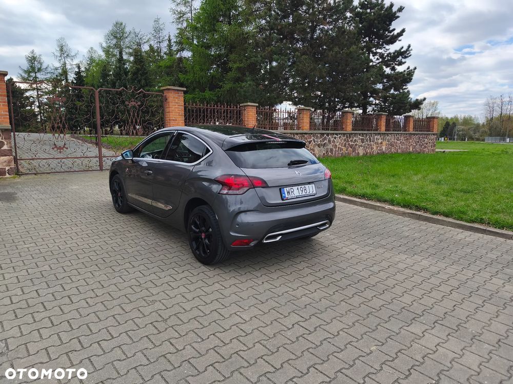 DS Automobiles DS 4 - 7