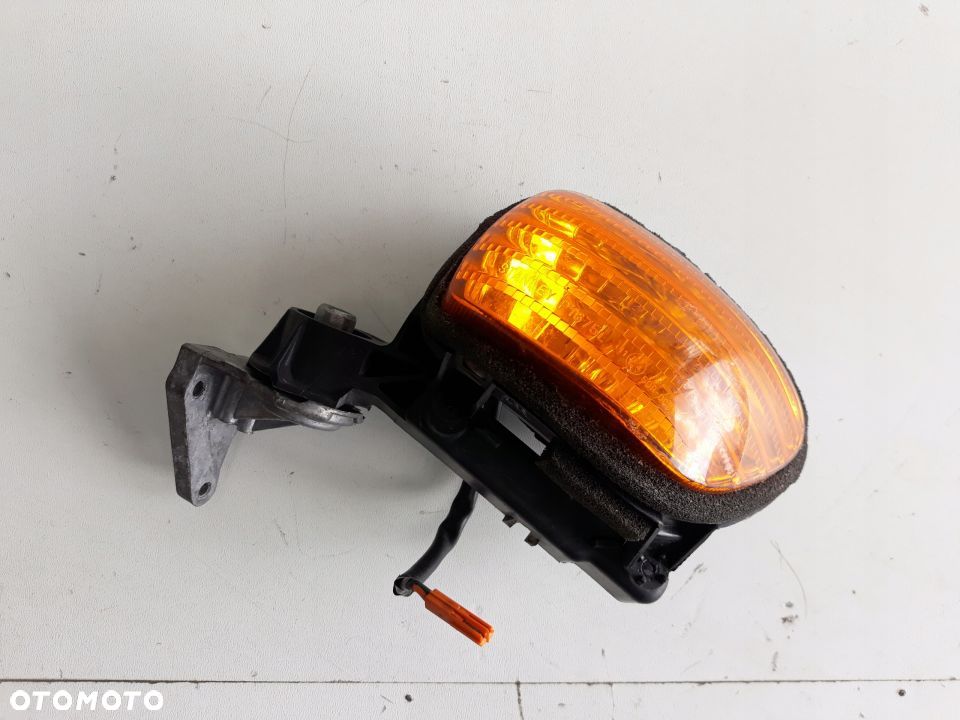 HONDA GOLDWING GL 1800 KIERUNKOWSKAZ LEWY LUSTERKO - 1
