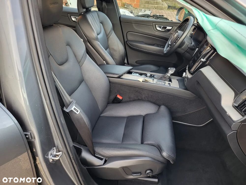Volvo XC 60 D4 Inscription - 12