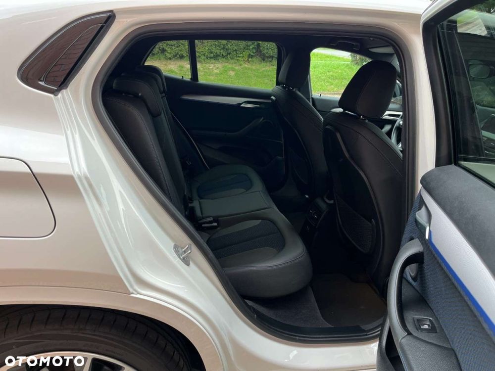 BMW X2 sDrive18i M Sport - 27