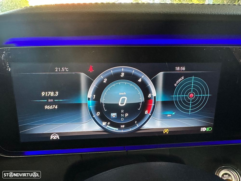 Mercedes-Benz E 220 d 4Matic 9G-TRONIC AMG Line - 9