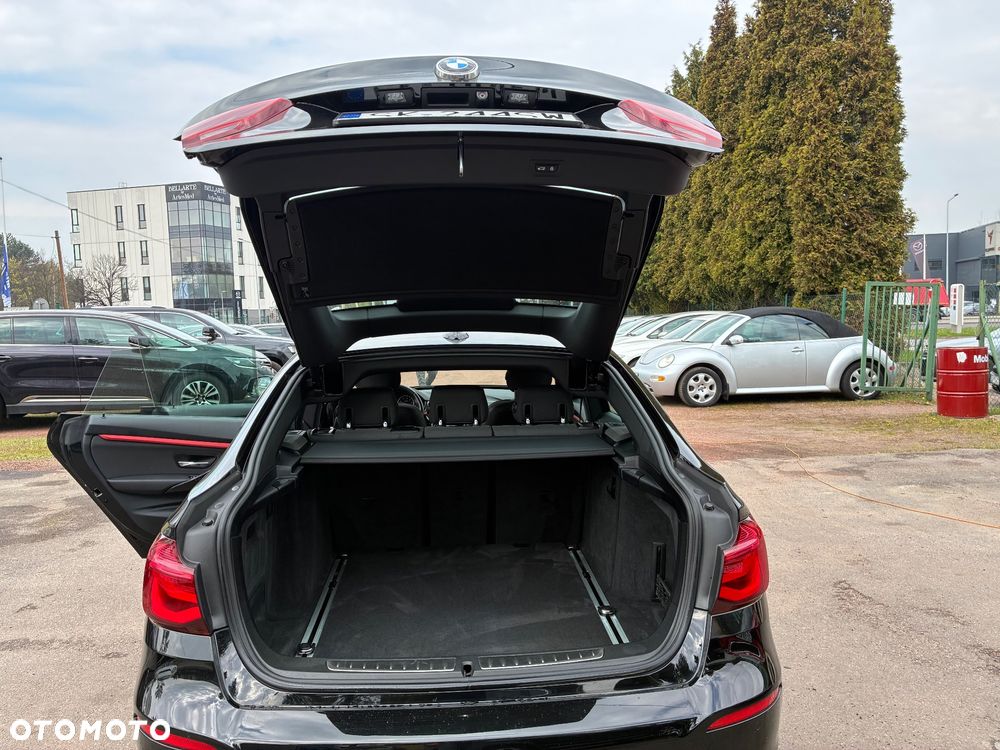 BMW 3GT 320d xDrive - 12