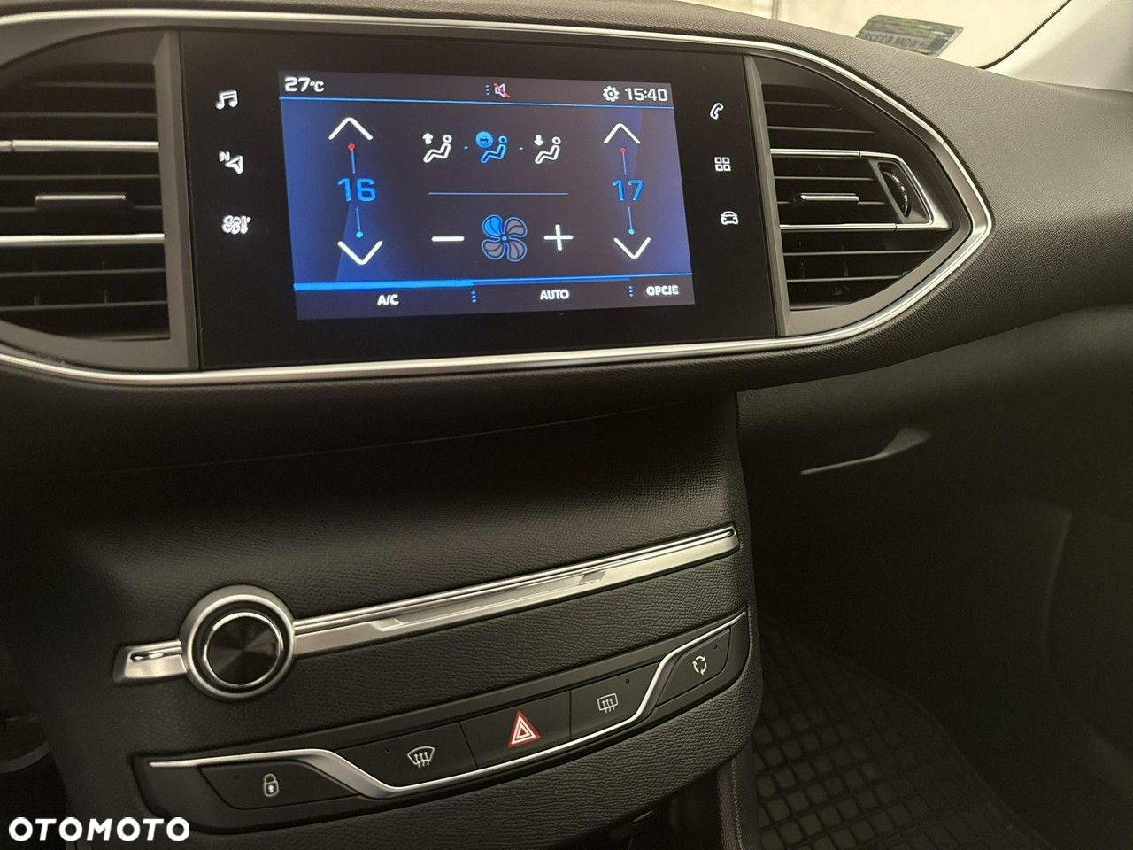 Peugeot 308 - 26