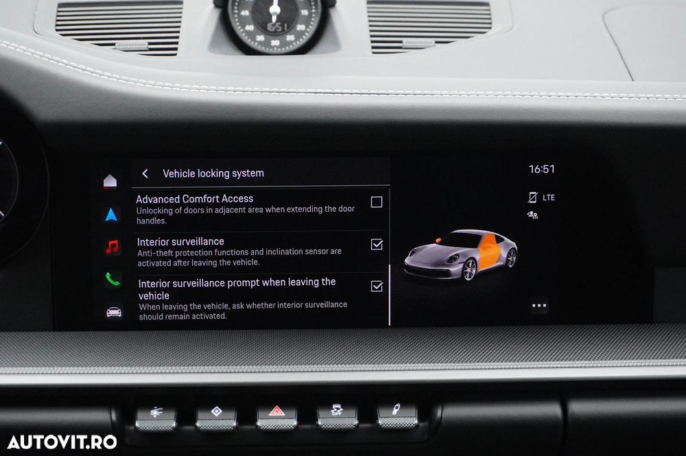 Porsche 911 Carrera 4 PDK - 40