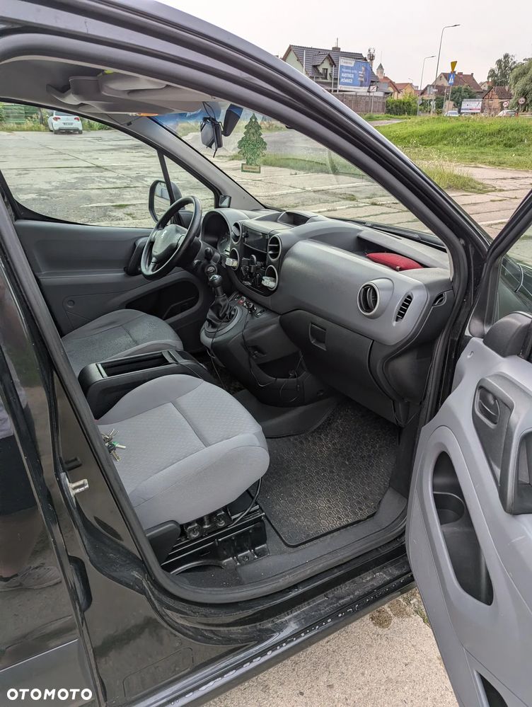 Peugeot Partner - 8