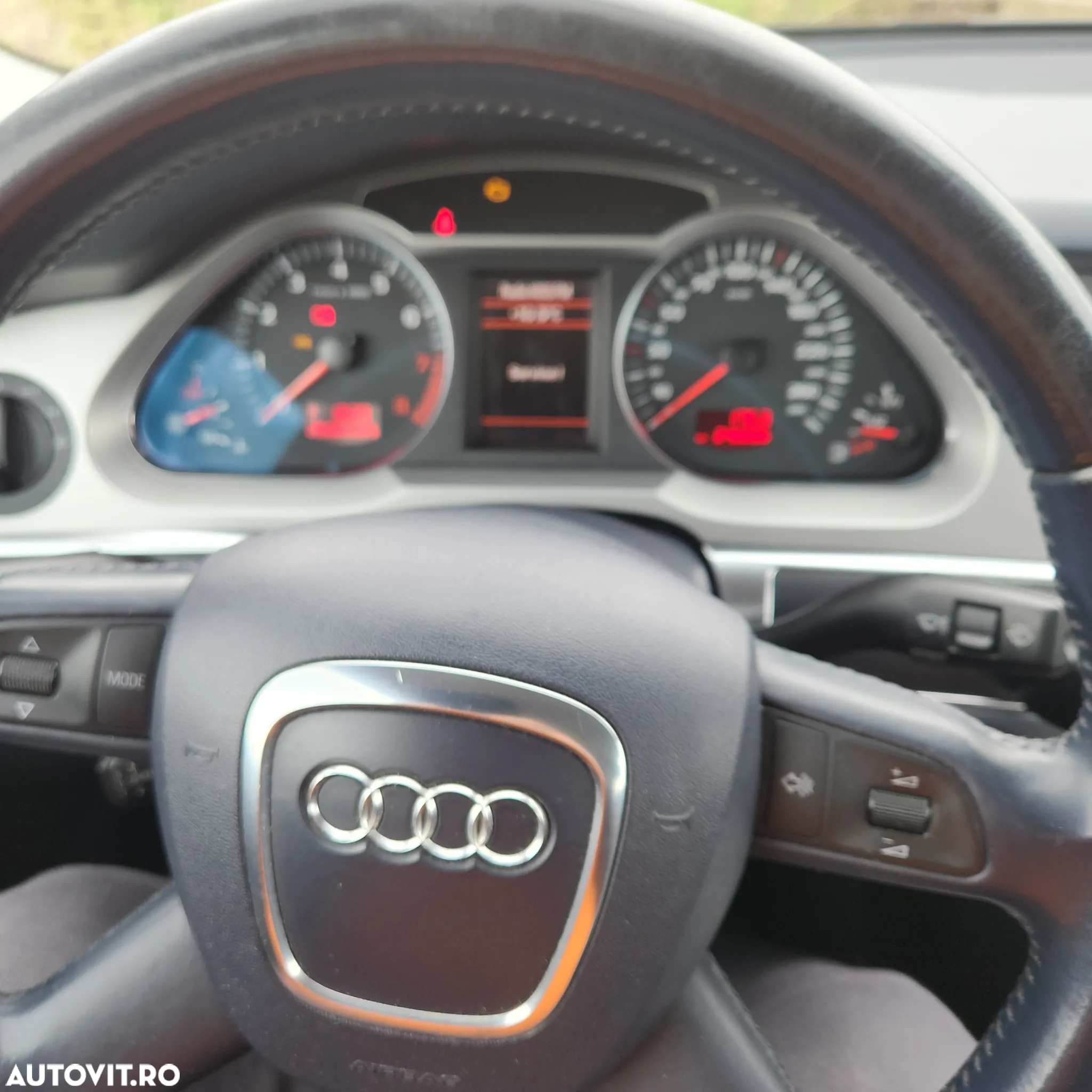 Audi A6 - 4
