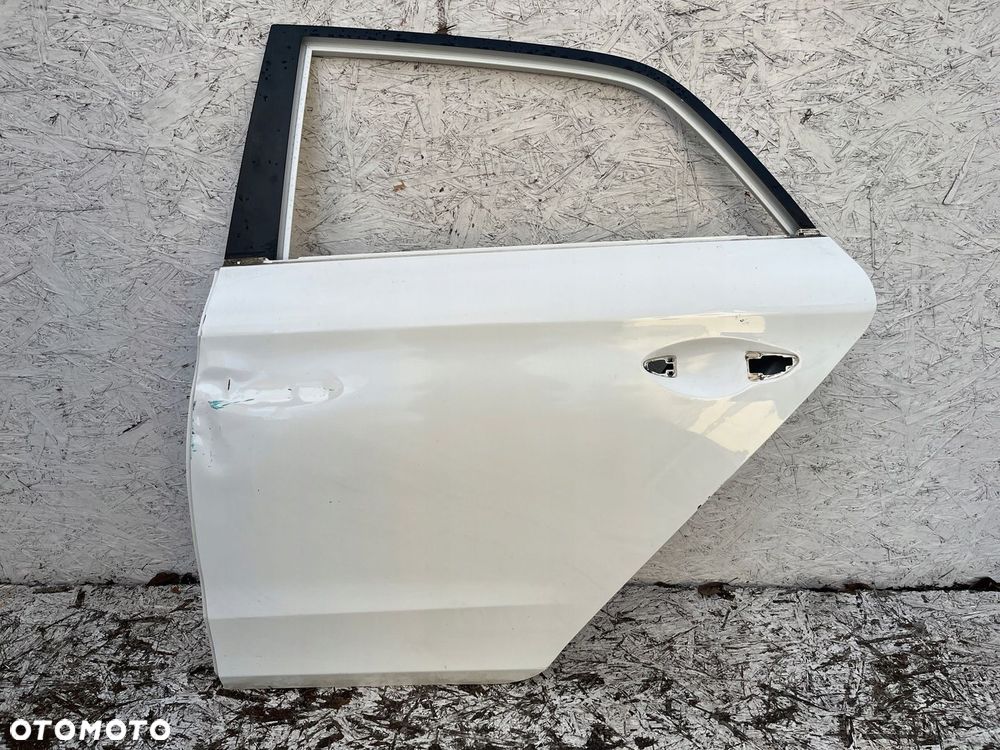 DRZWI TYŁ TYLNE LEWE HYUNDAI I20 II 15-