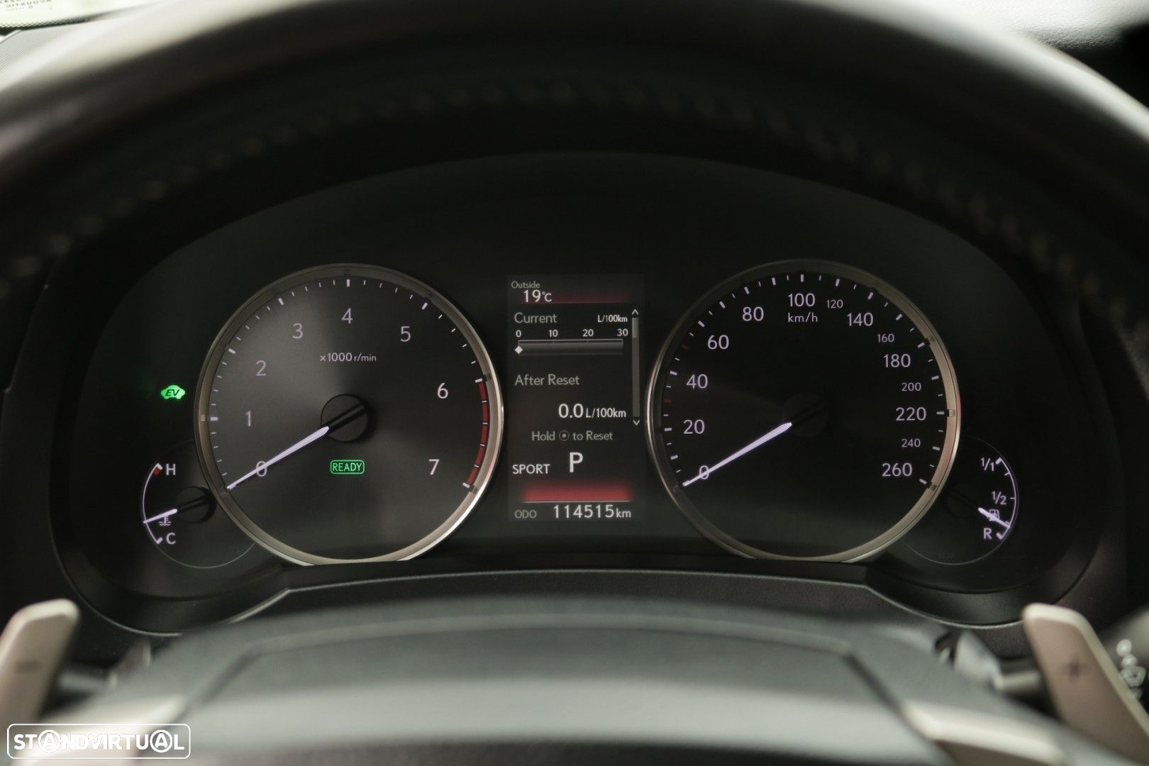 Lexus IS 300H Executive - 40
