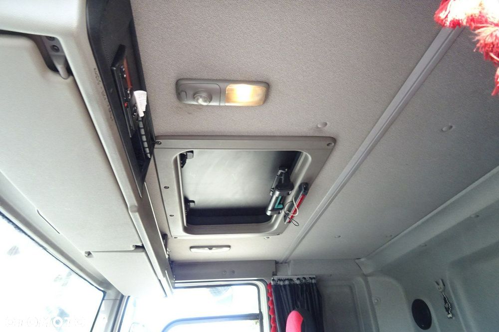 DAF CF 65.220 EURO 5 KONTENER 18P ŁAD 10 TON wINDA KLAPA - 23