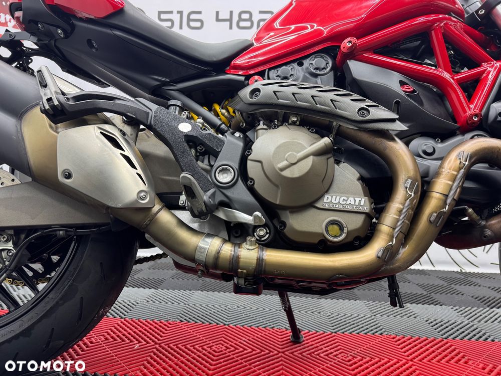 Ducati Monster - 38