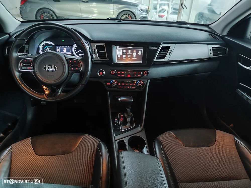Kia Niro 1.6 GDi HEV EX - 33