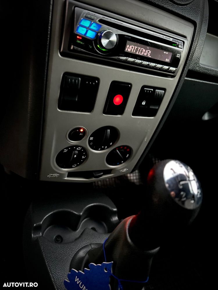 Dacia Logan Van - 10