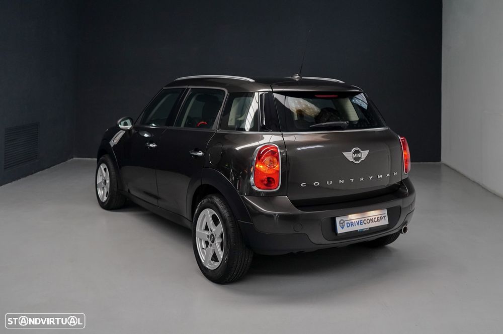 MINI Countryman One D - 11
