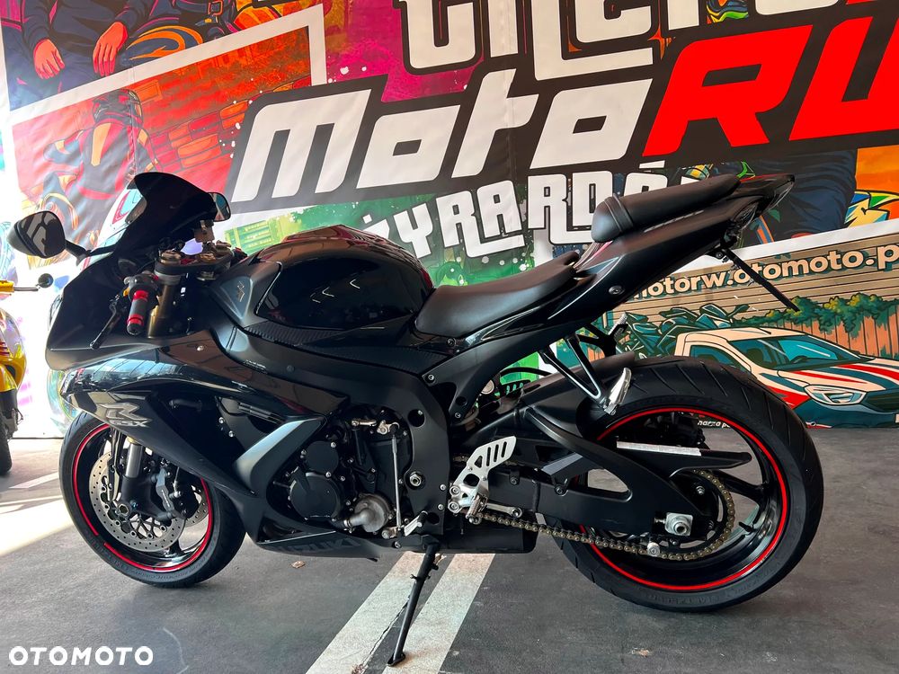 Suzuki GSX-R - 20