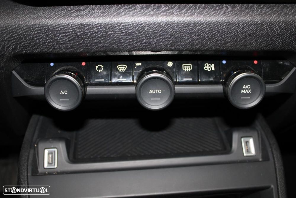 Citroën e-C4 X 50 kWh Plus - 20