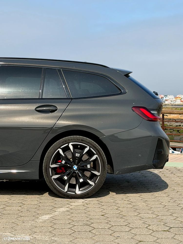 BMW 330 e Pack Desportivo M Pro Auto - 3