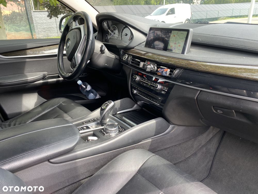 BMW X6 xDrive30d - 14